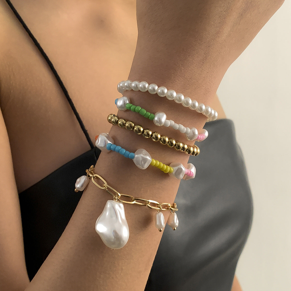 Planderful Vienna Verve Imitation Pearl Bracelet For Women Ethnic Beaded Statement Jewelry
