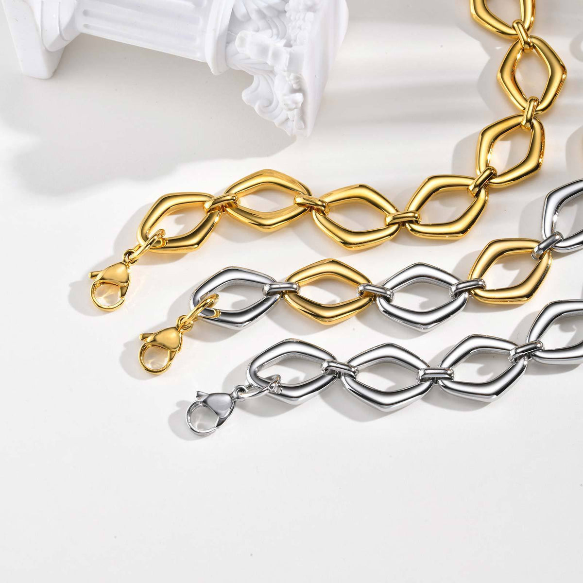 Women's – Stainless Steel All-Light Hollow Geometric Rhombus Bracelet