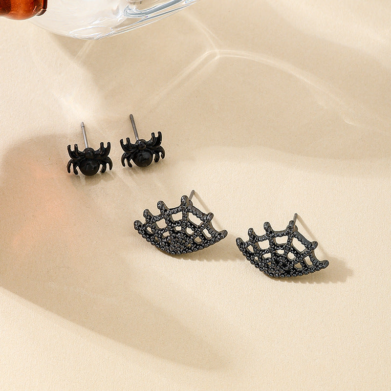 Planderful Vienna Verve Earrings Set – Creative Gothic Spider Web Design