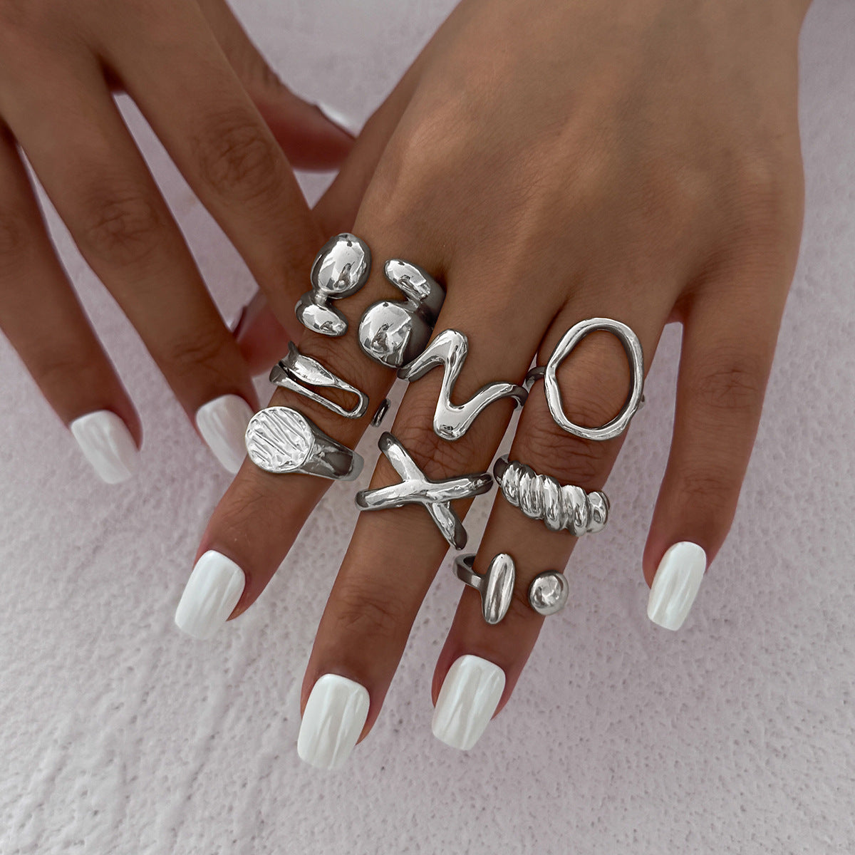 Planderful Vienna Verve Geometric Ring With Liquid Joint Design For Women Modern Minimal Metal Jewelry