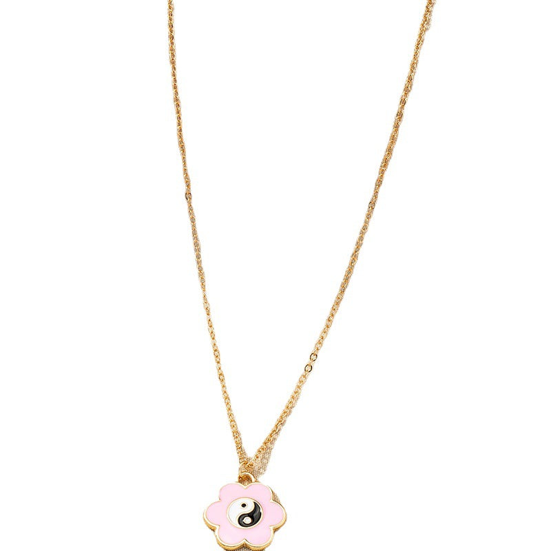 Dainty Metal Necklace with Unique Niche Design