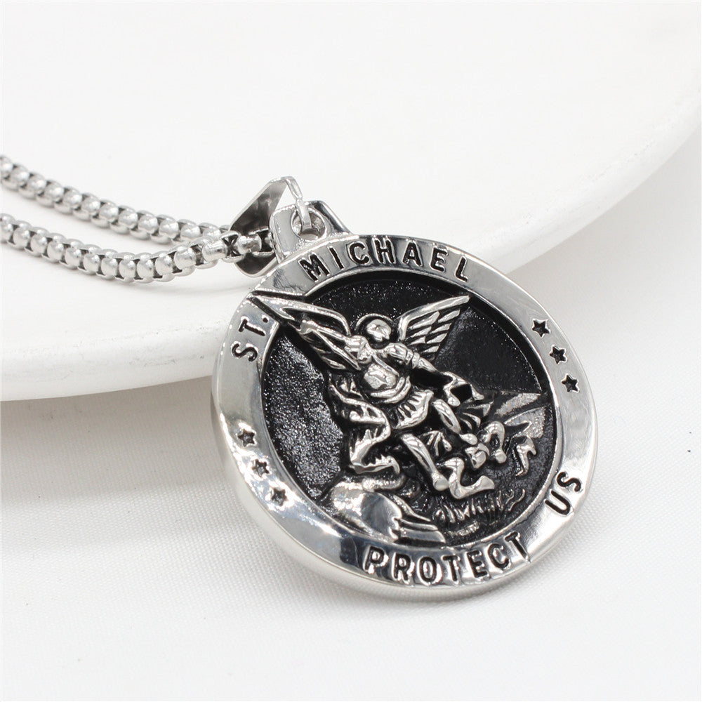 Titanium Steel Retro Pendant for Men - European and American Ancient Greek God of War Design
