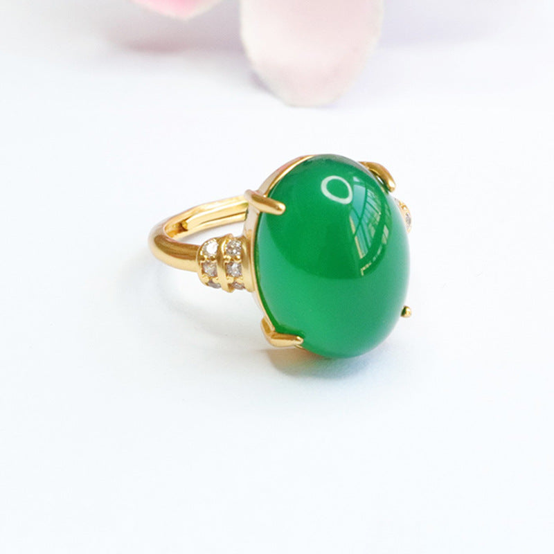 Green Oval Chalcedony Ring ice