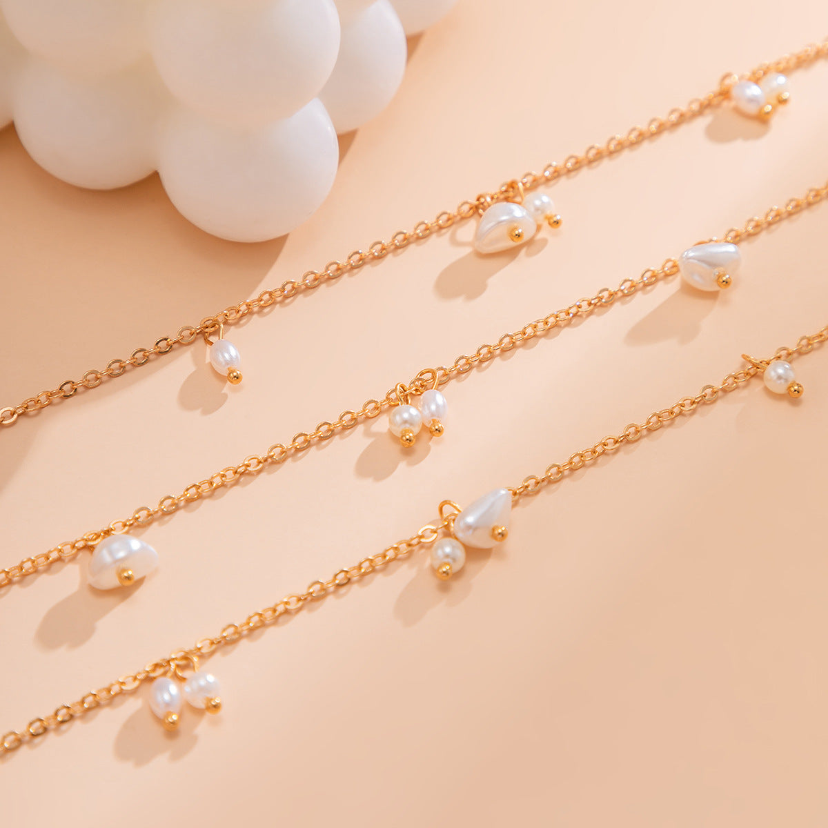 Portrait & Pearl-Style Y-Fringe Necklace