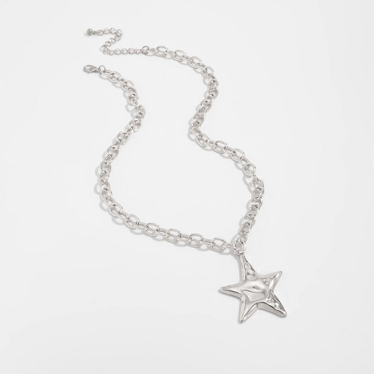 Hammered Star Geometric Pendant Necklace