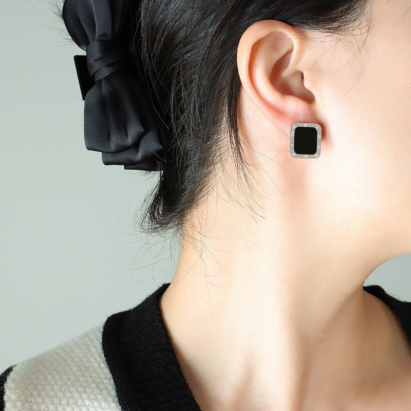 Luxurious Roman Numeral Square Stud Earrings in 18K Gold Plating