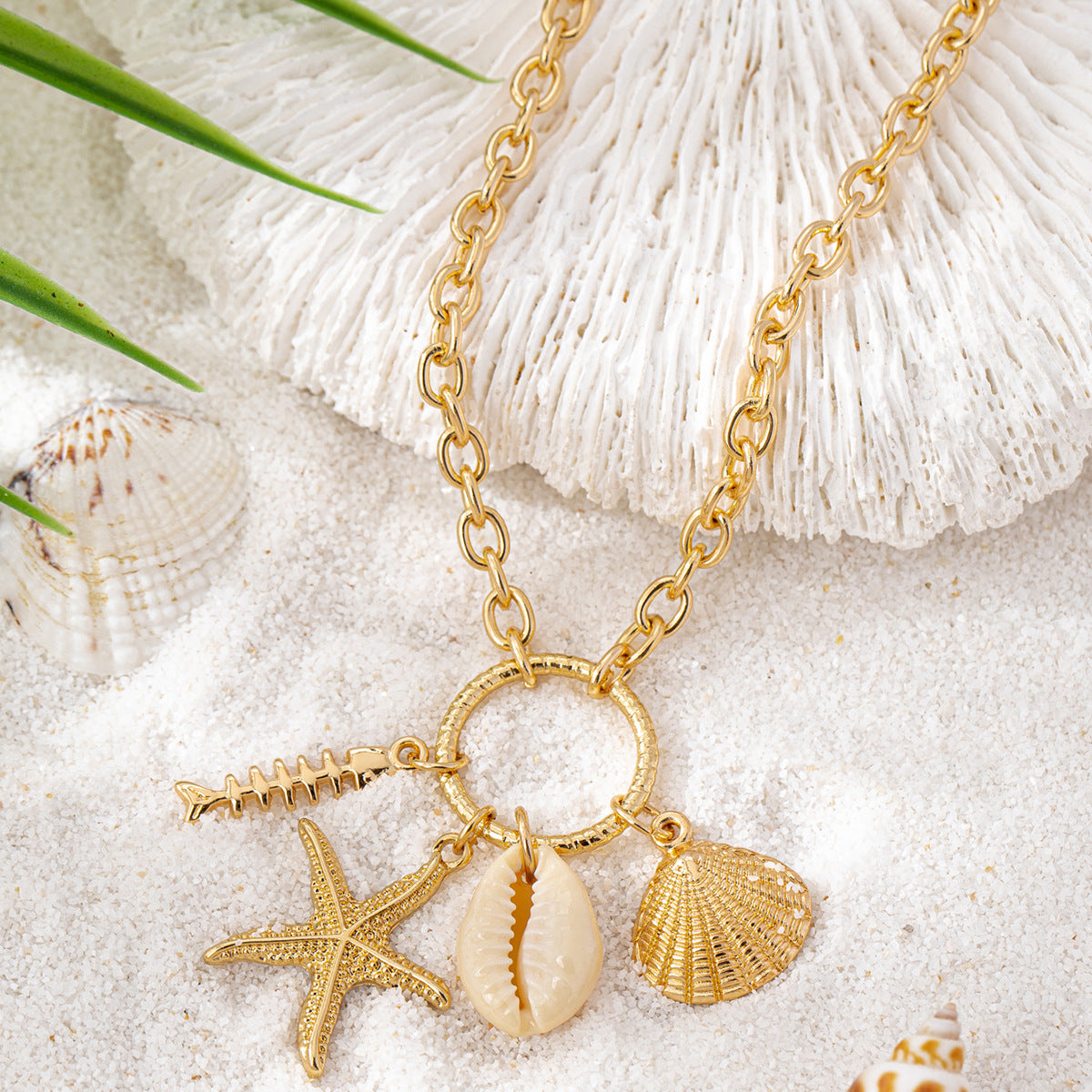 Planderful Vienna Verve Necklace – Elegant Ocean-Inspired Design