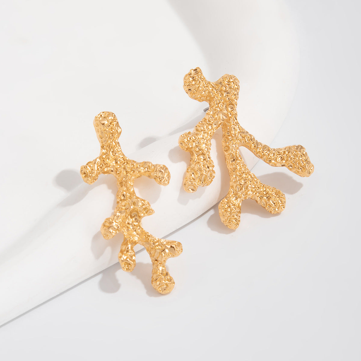 Planderful Vienna Verve Earrings – Creative Geometric Design with Pearl Accents