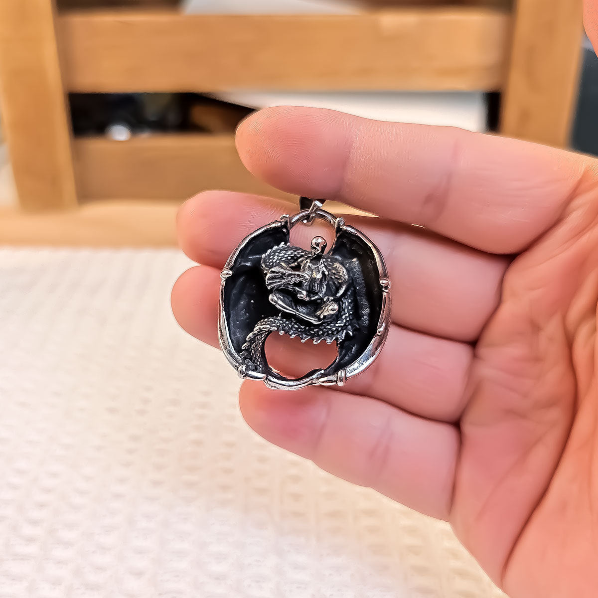 Design Dragon Mother Game Muse Like Necklace Men's Stainless Steel Pendant