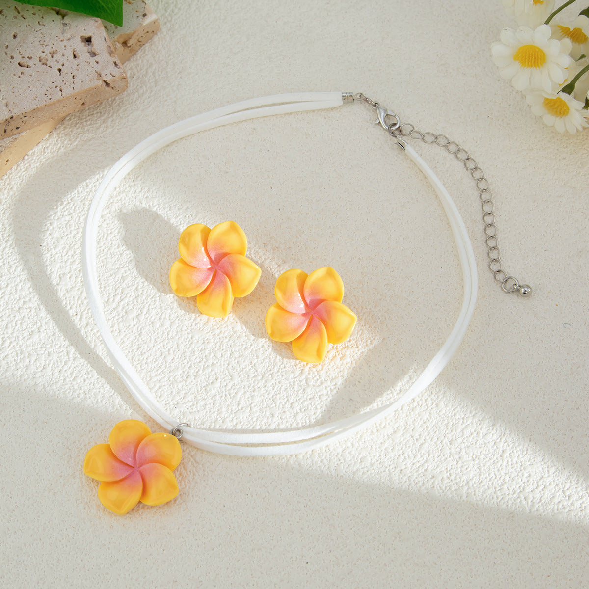 Planderful Vienna Verve Necklace and Earrings Set – Sweet Dopamine Color Floral Design