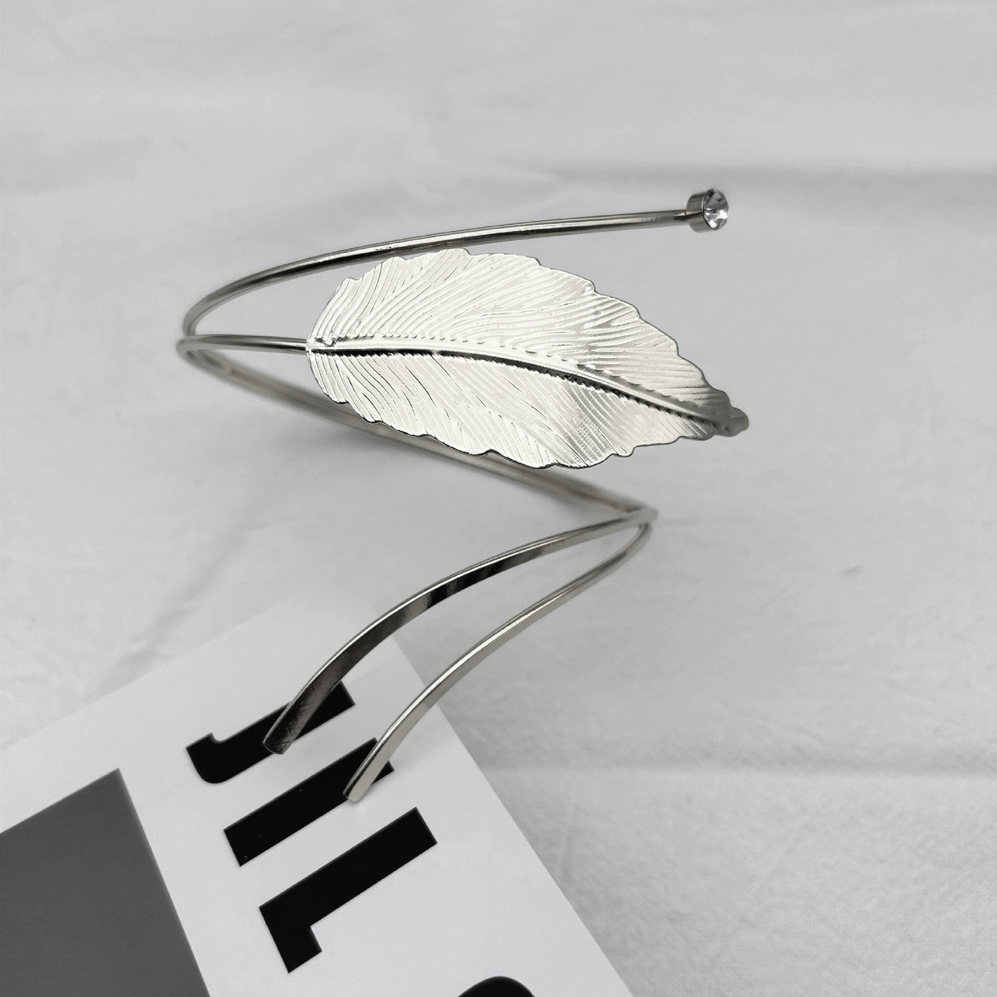 Planderful Savanna Rhythms Bracelet Set – Exaggerated Metal Design with Zircon Encrusted Detail