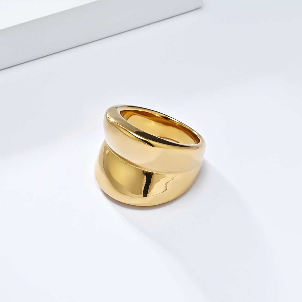 Planderful Gold Plated Titanium Steel Ring Glossy Finish For Women Elegant Light Luxury Everyday Genie