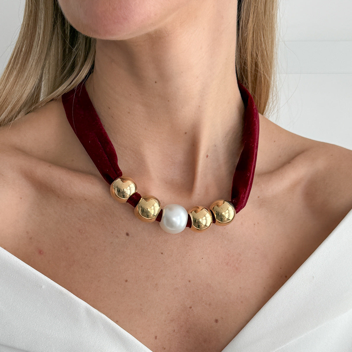 Knotted Fabric Pearl Bead Necklace