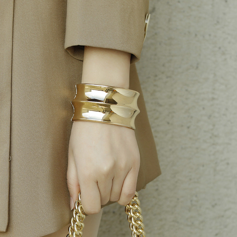 Exaggerated Style Vienna Verve Metal Bracelet - Fashion Hot Seller