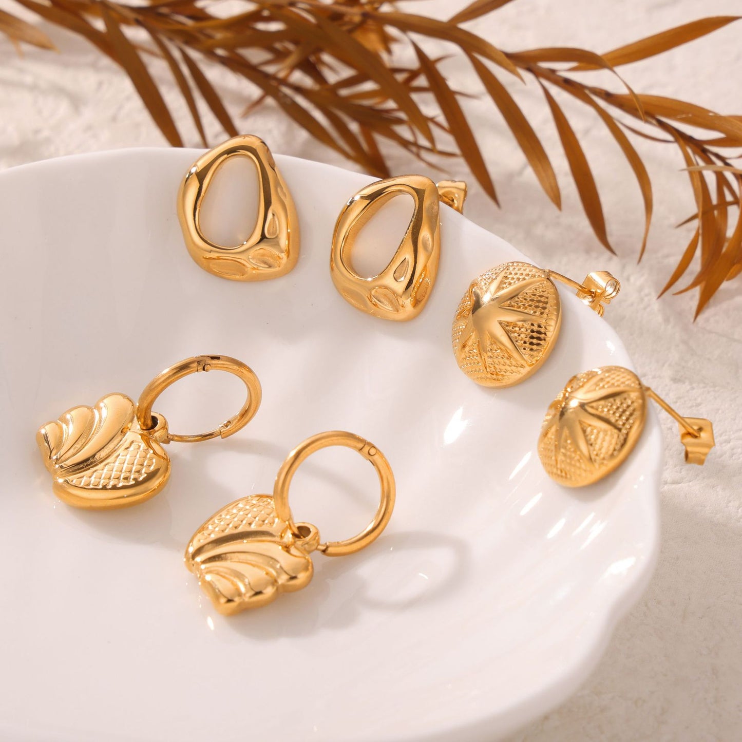 Golden Geometric Earrings: Stylish Titanium Steel Jewelry for Women