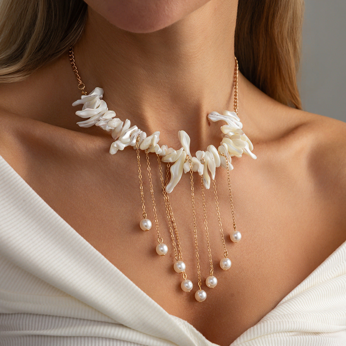 Irregular Shell Pearl Fringe Necklace