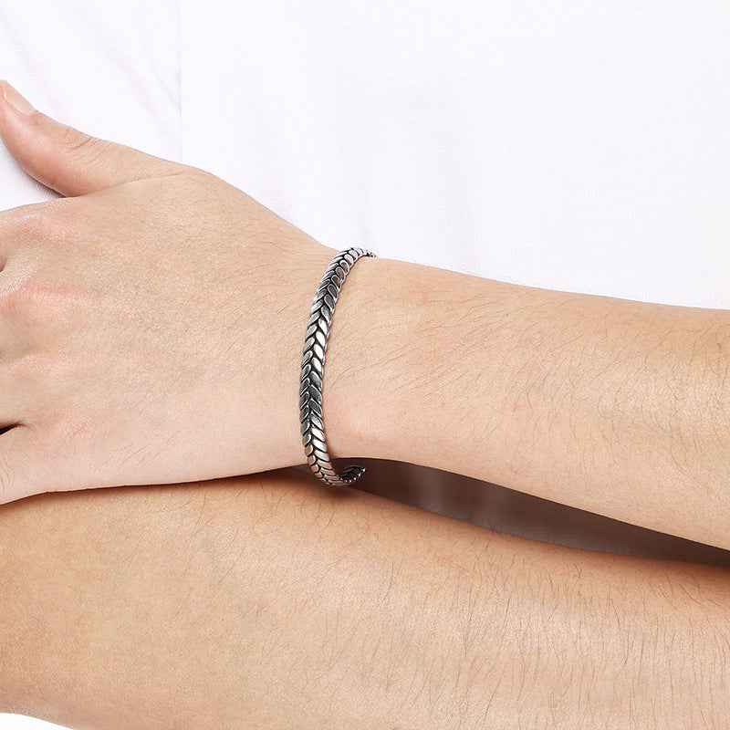 Punk Hollow Twist Bracelet – Smear Cross Pattern Open Men's Stainless Steel Bracelet