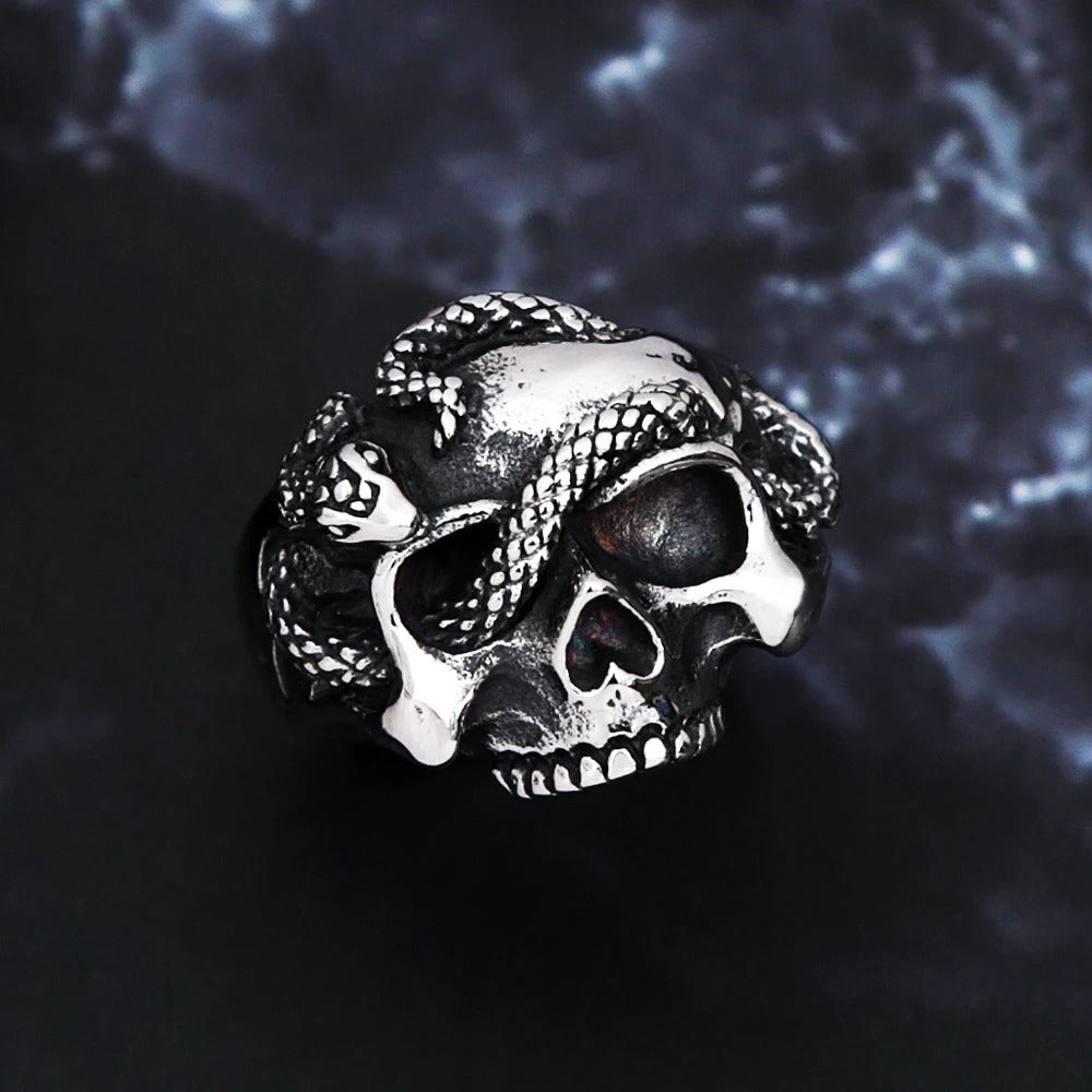 Punk Skull Ring