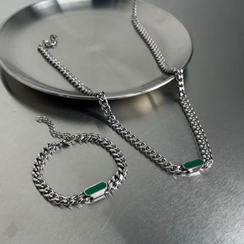 Planderful Jewelry European Multi Color Shell Cuban Chain Necklace For Men And Women