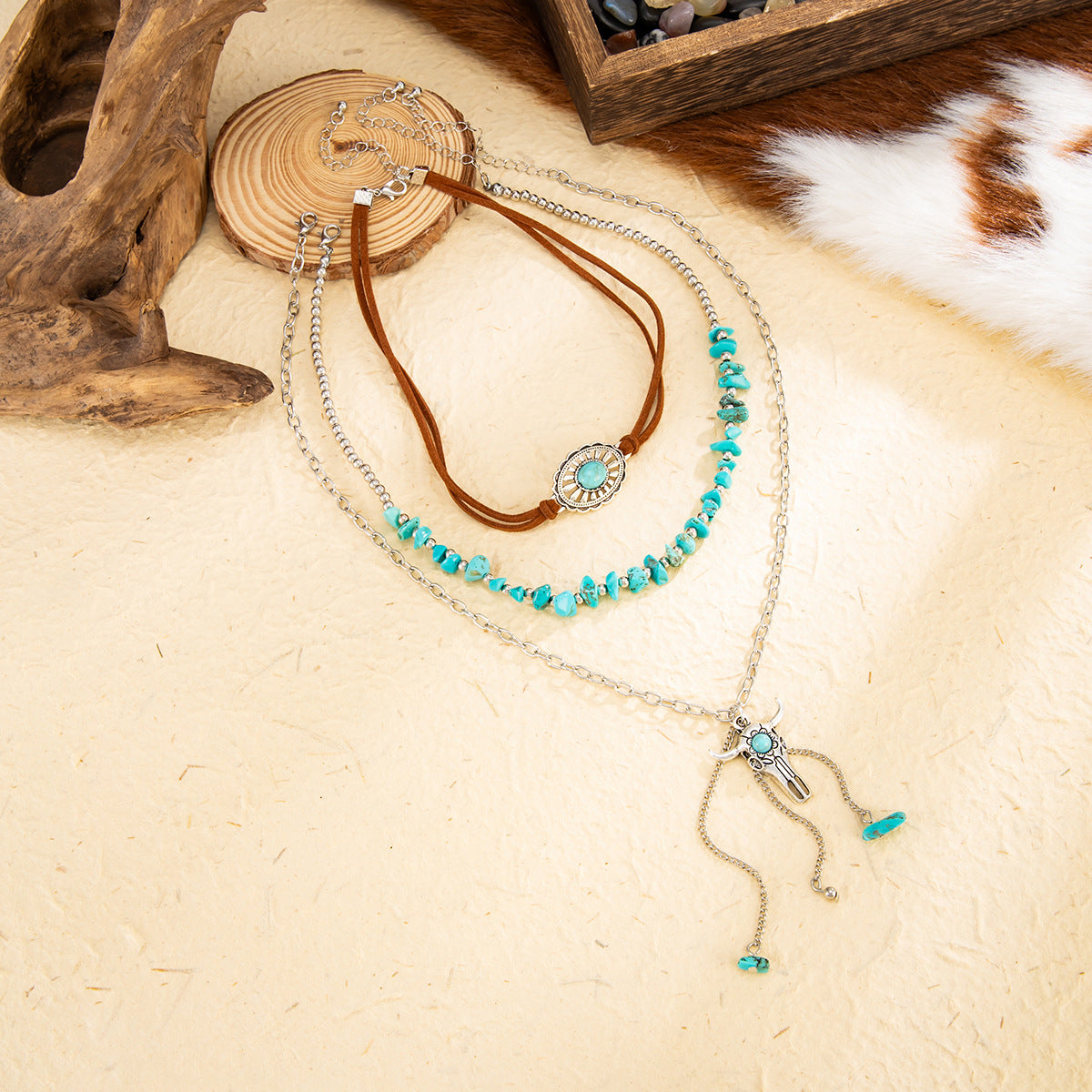 Retro Imitation Turquoise Stacked Western Denim National Cactus Cow Head Pendant Neck Necklace