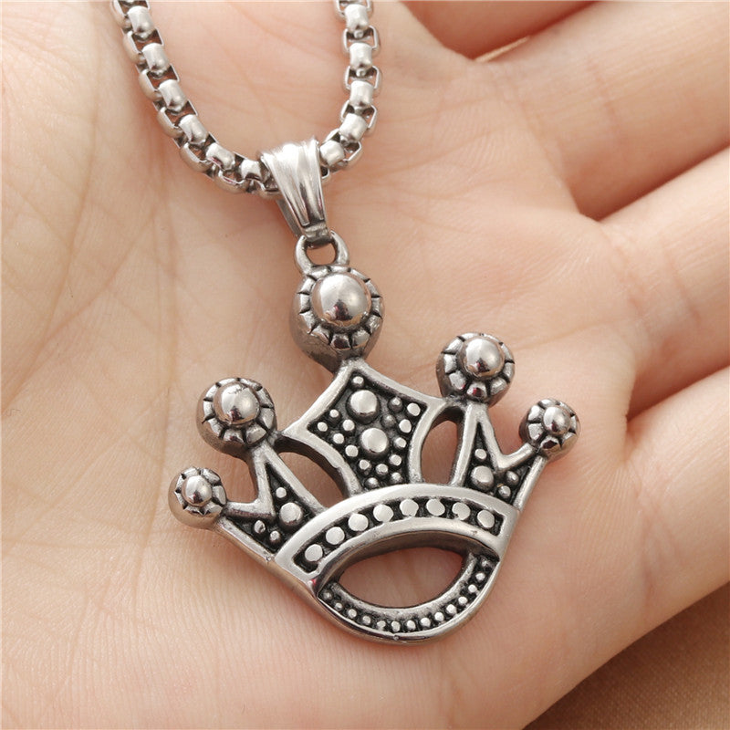 Personalized Titanium Steel Crown Pendant Necklace for Trendy Girls - Retro Punk Style