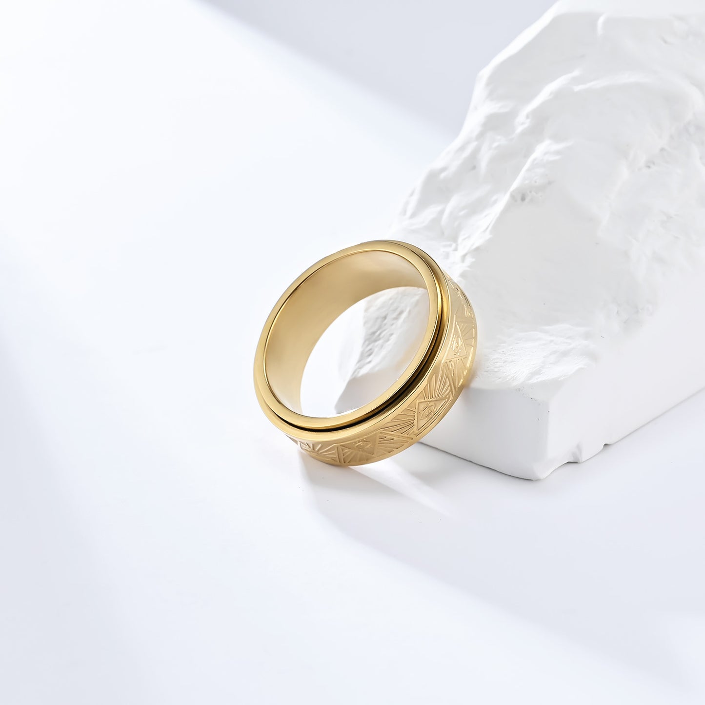 Ancient Egypt Eye of Horus Rotating Anxiety Ring for Men