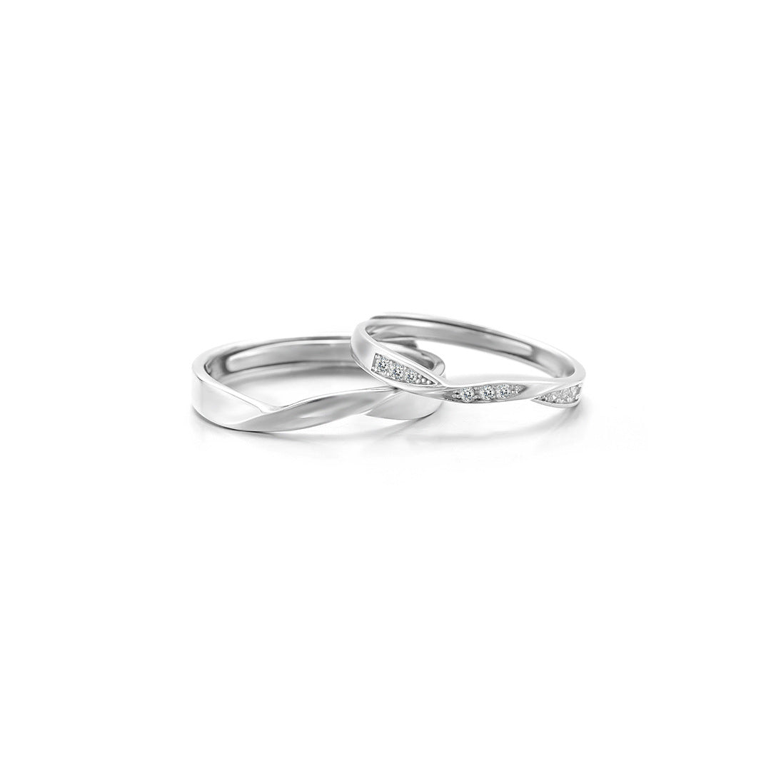 Planderful Everyday Genie Mobius Couple Ring – Light Luxury Simple Silver Design