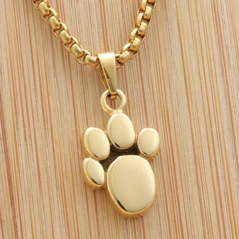 Personalized Titanium Steel Bear Claw Necklace for Men - Retro Punk Animal Pendant Direct from Manufacturer