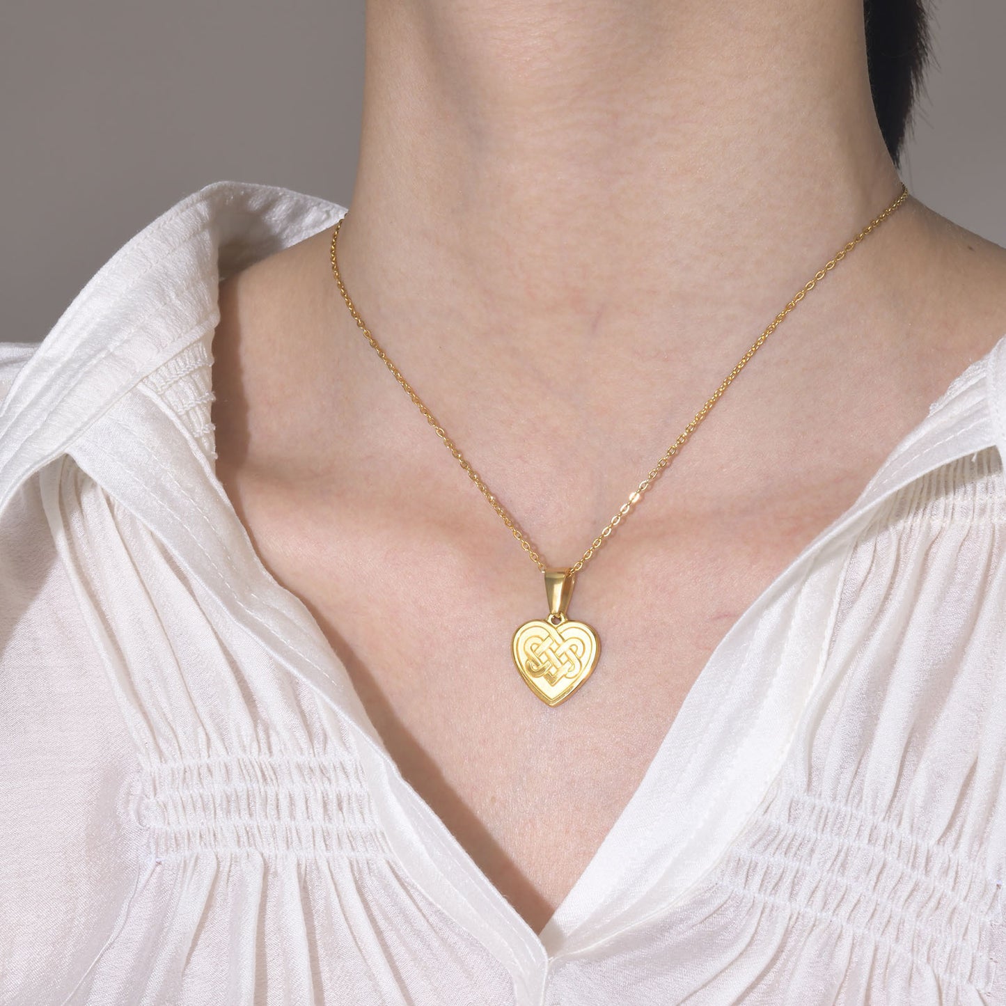 Geometric Necklace Stainless Steel Sun Pendant for Women