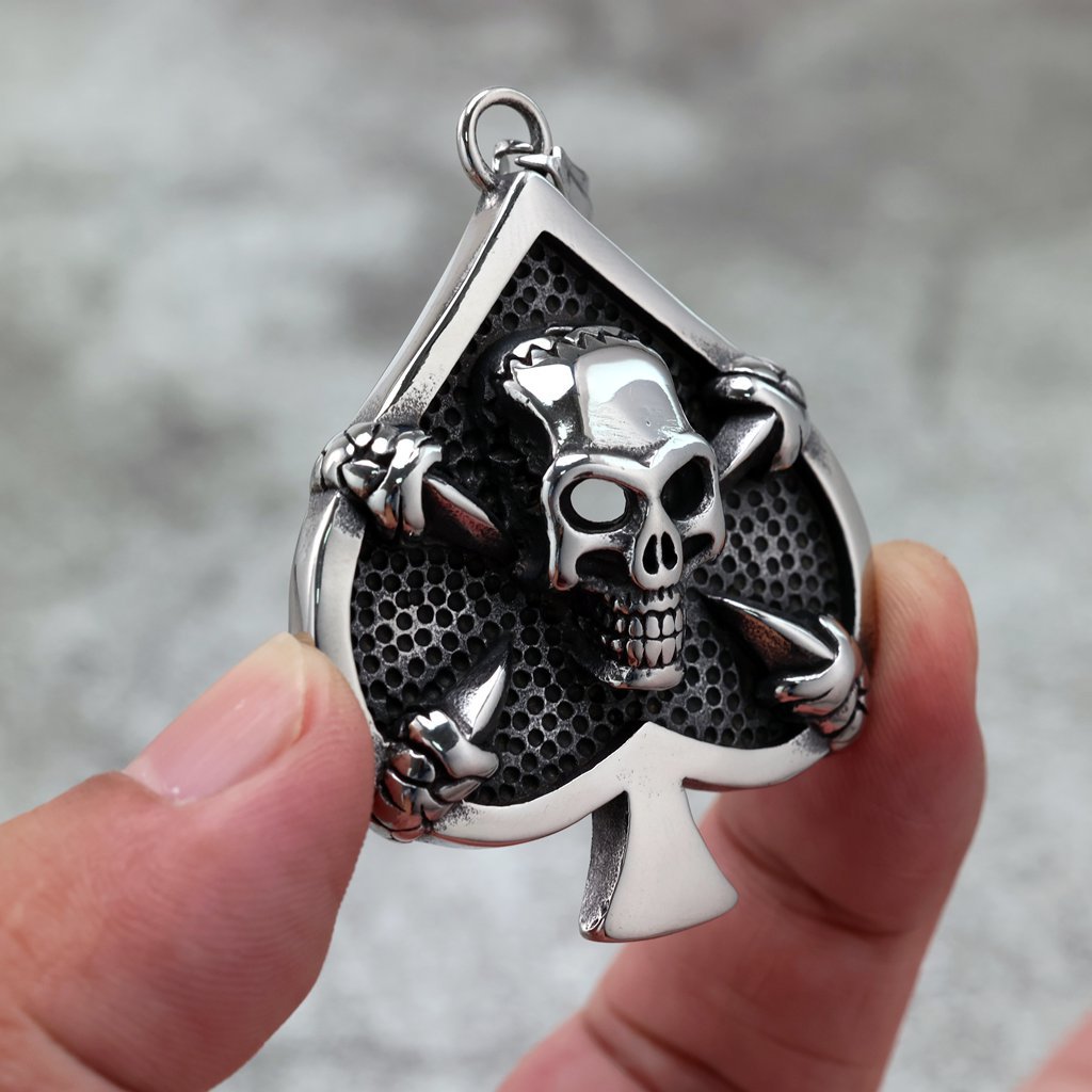 Planderful Stainless Steel Skull Pendant Unisex Retro Punk Gothic Peach Heart Necklace