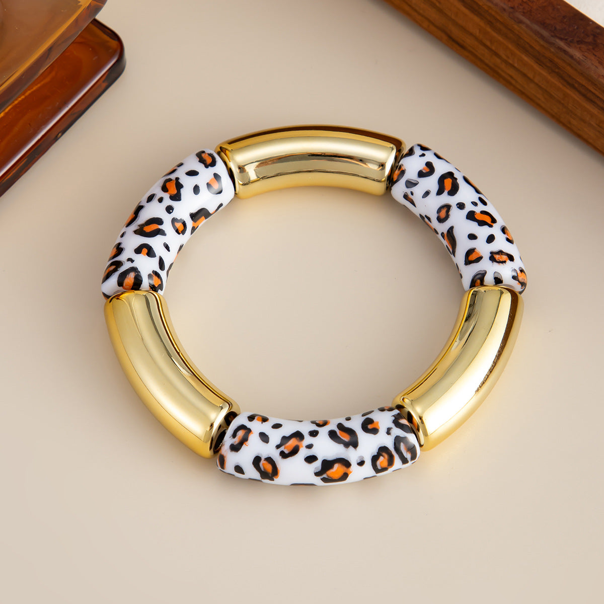 Planderful Vienna Verve Leopard Print Elastic Bracelet For Fashion Forward Women Retro Statement Jewelry