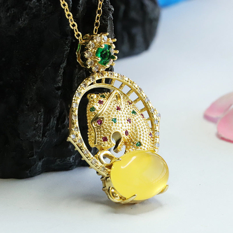 Yellow Amber Zircon Leopard Head Pendant Jewelry with Sterling Silver Honey Amber Gem