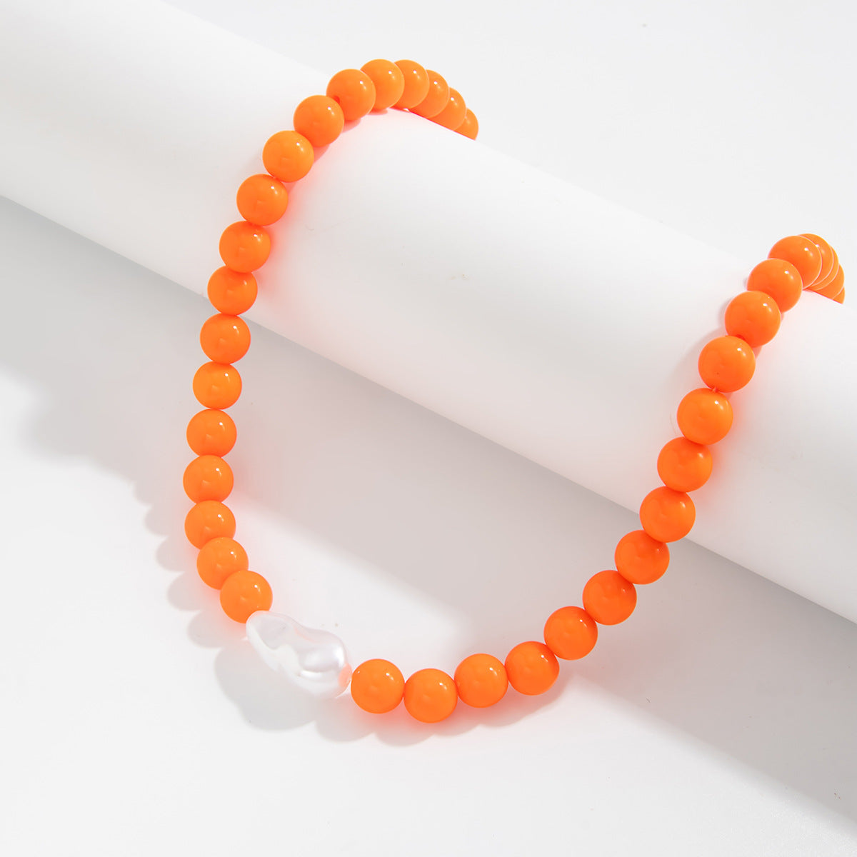 Colored Round Beads Pearl Necklace Dopamine Beaded Holiday Wind Necklace