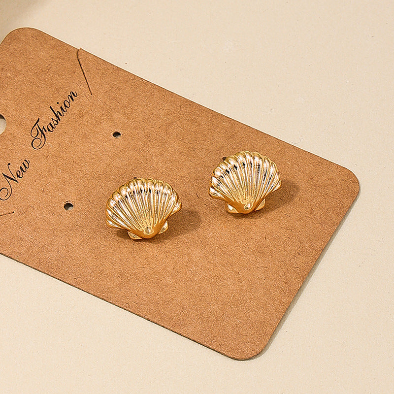 Wholesale European and American Heart Shell Earrings - Vienna Verve Collection