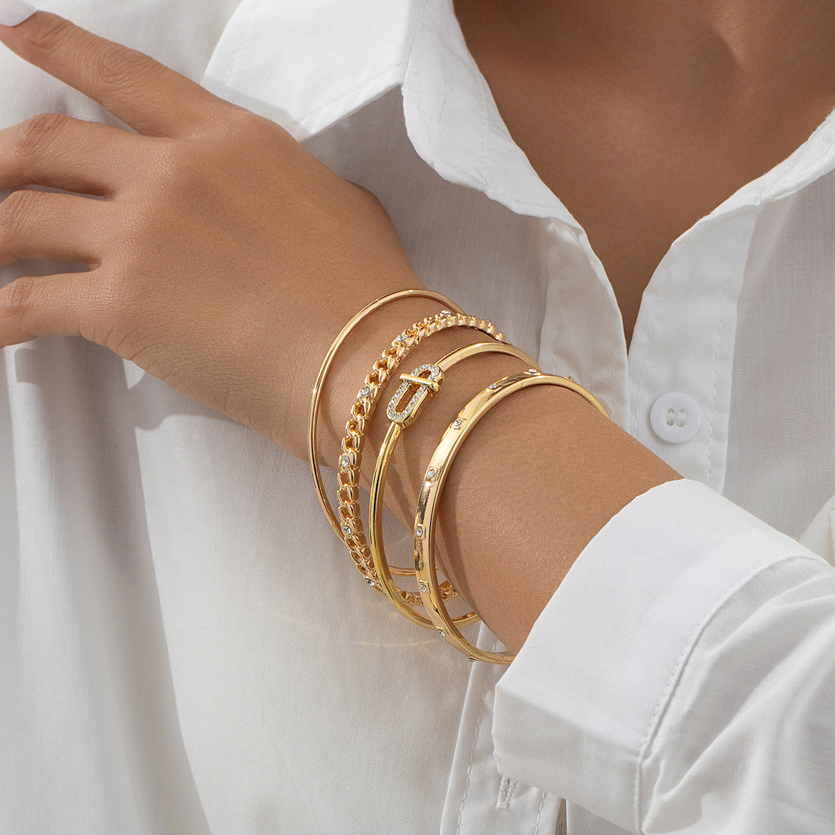 Planderful Vienna Verve Bracelet Set – Elegant Metal Star Design