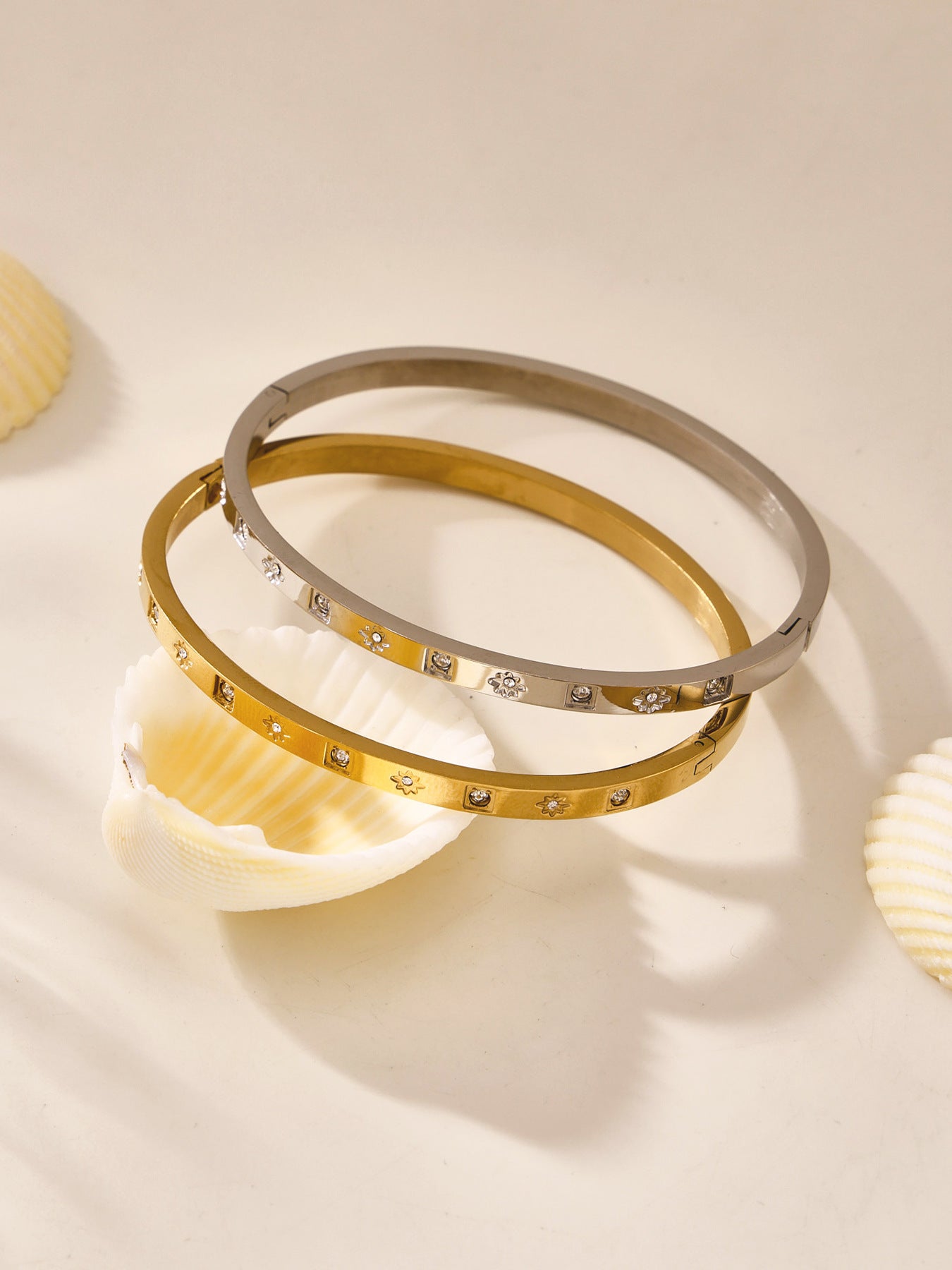 Planderful Women Stainless Steel Geometric Zircon Bracelet