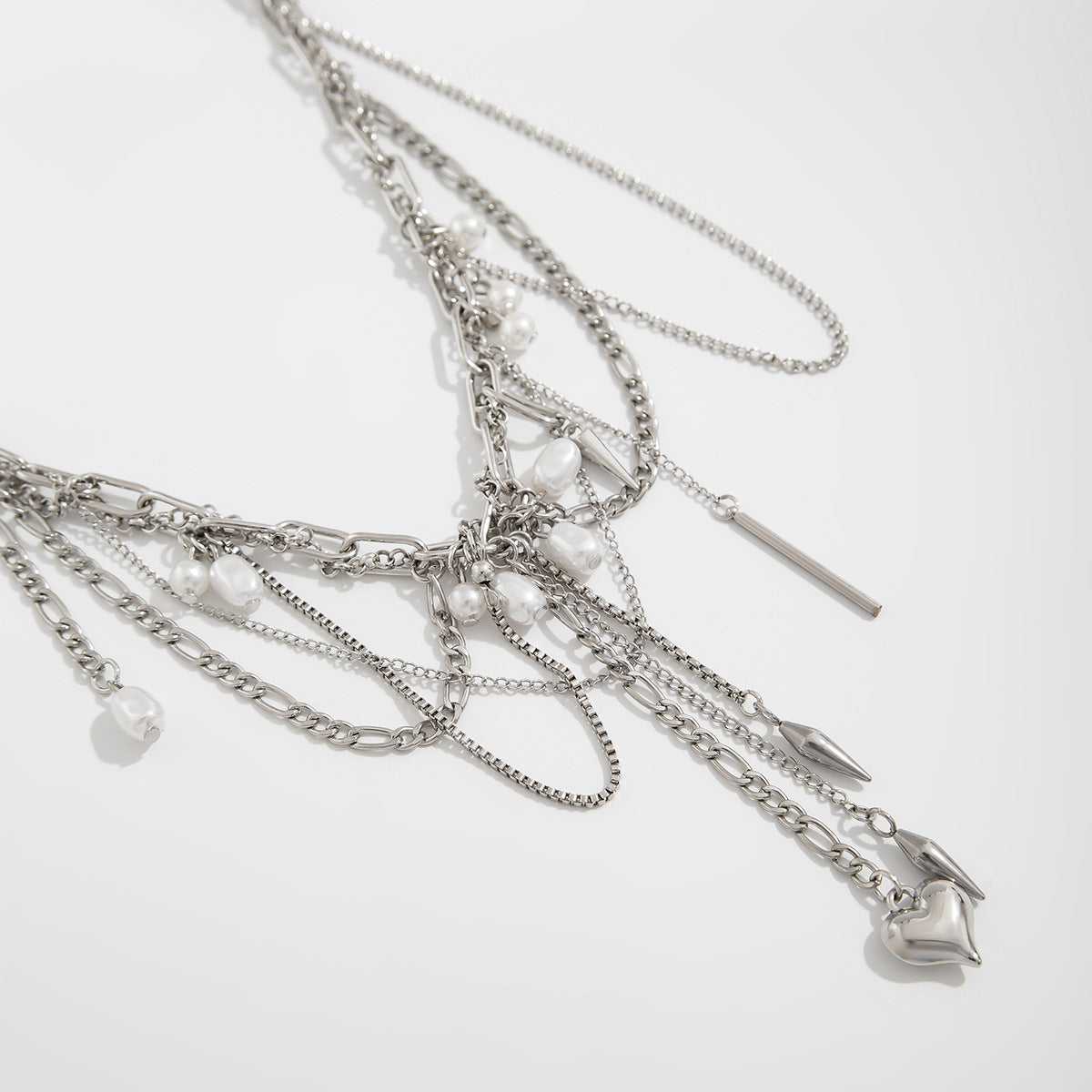 Heart Rivet Chain Tassel Necklace