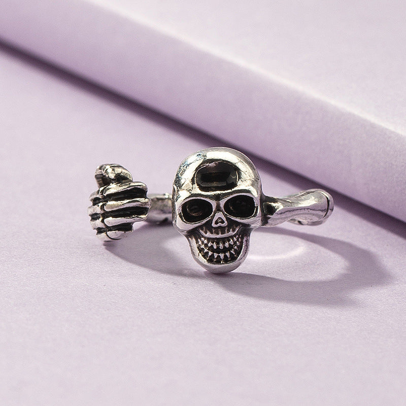 European-American Wholesale: Vienna Verve Retro Ring with Skull Head and Cross-Border Design