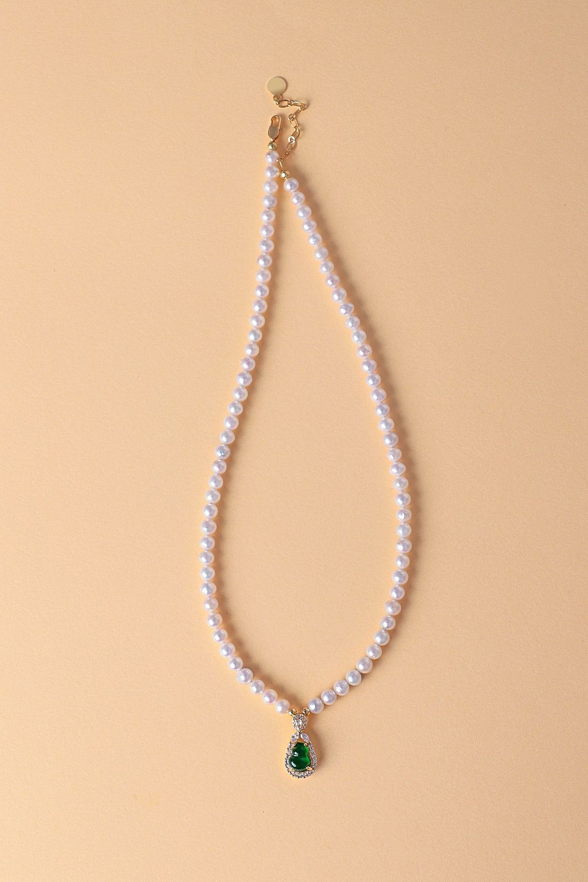 Freshwater Pearl Gourd Pendant Necklace