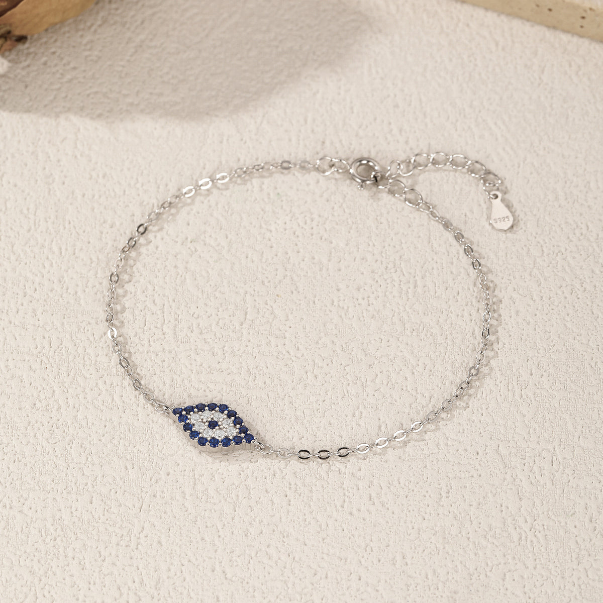 925 Sterling Silver Minimalist Eye Bracelet