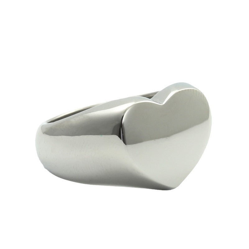 Stylish Titanium Steel Heart Ring - Retro Chic Wedding Accessory for Girls