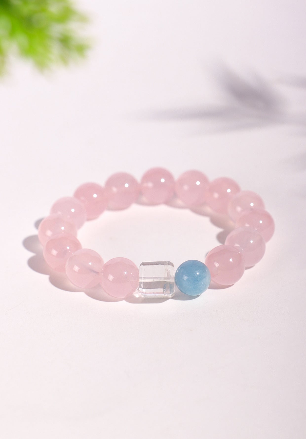 Planderful Fortune's Favor Bracelet – Elegant Freshwater Pearl and Crystal Design