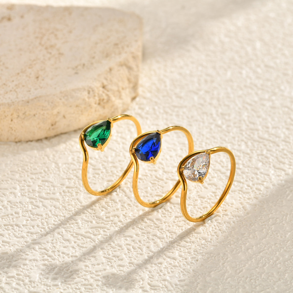 Hot-Selling Stainless for Women Water Drop Zircon Geometric Ring Gold