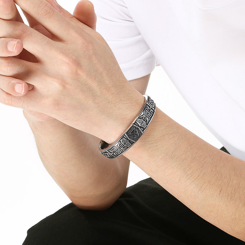 Rune – Nordic Viking Celtic Knot Double Wolf Head Titanium Steel Men's Opening Bracelet
