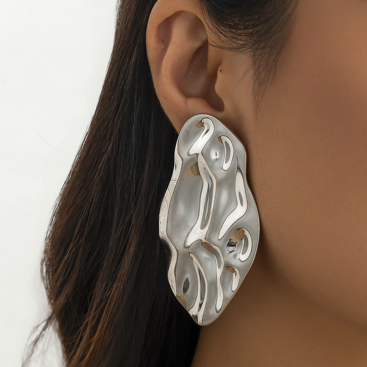 Planderful Vienna Verve Water Ripple Pleated Metal Stud Earrings For Modern Women