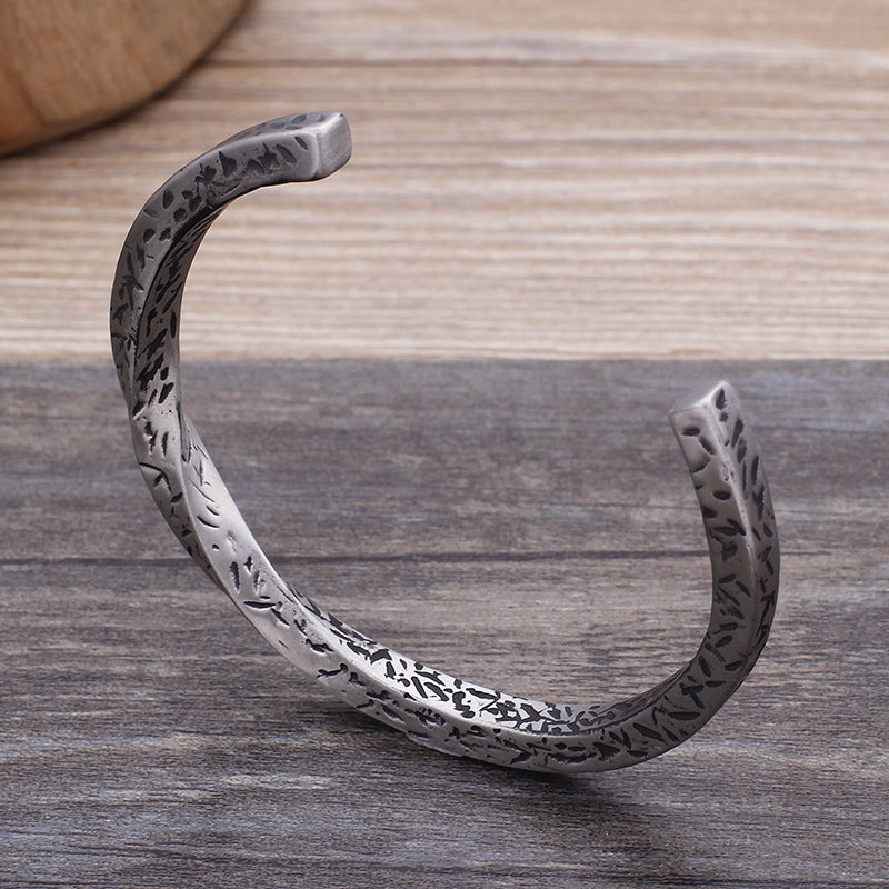 Opening C Pattern Titanium Steel Men's Bracelet