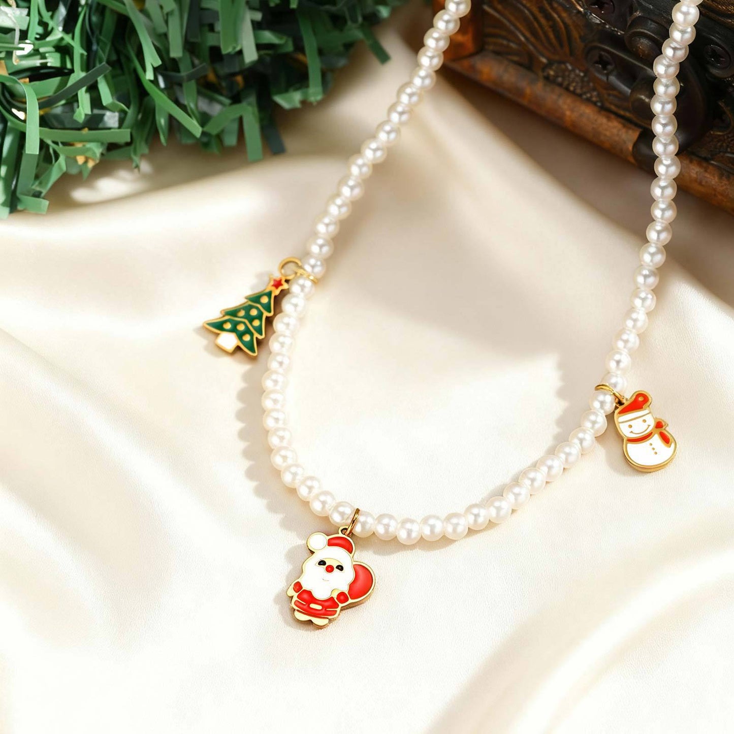 Stainless Steel Autumn & Winter Santa Claus Christmas Tree Snowman Imitation Pearl Necklace