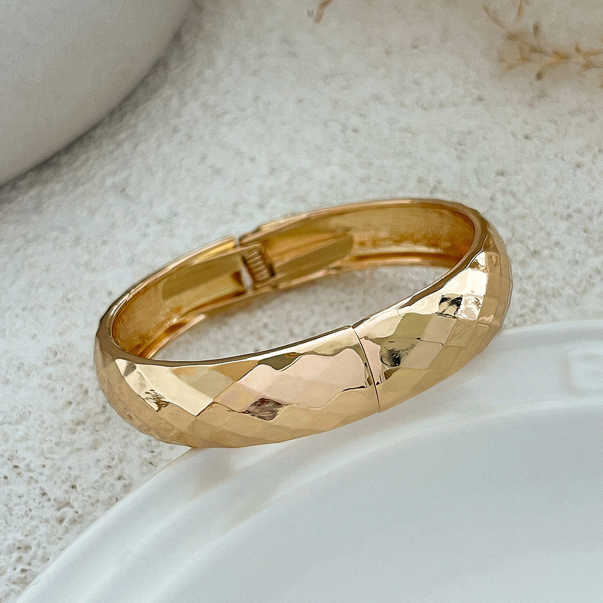 Planderful Vienna Verve Statement Bracelet Exaggerated Rhombus Cut Metal Design For Modern Women
