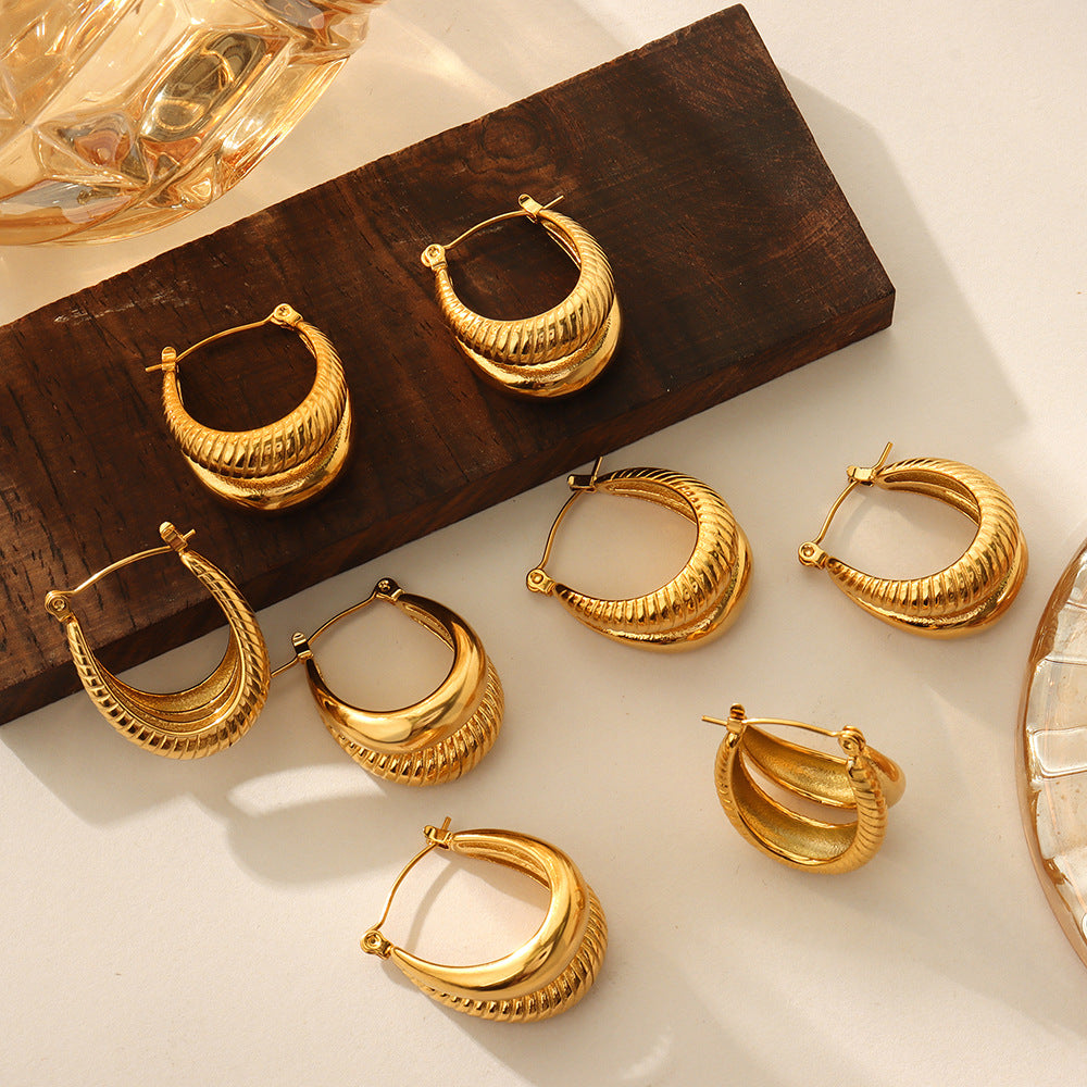 Exaggerated Geometric Gold-Plated U-Shaped Earrings with Twill Detail