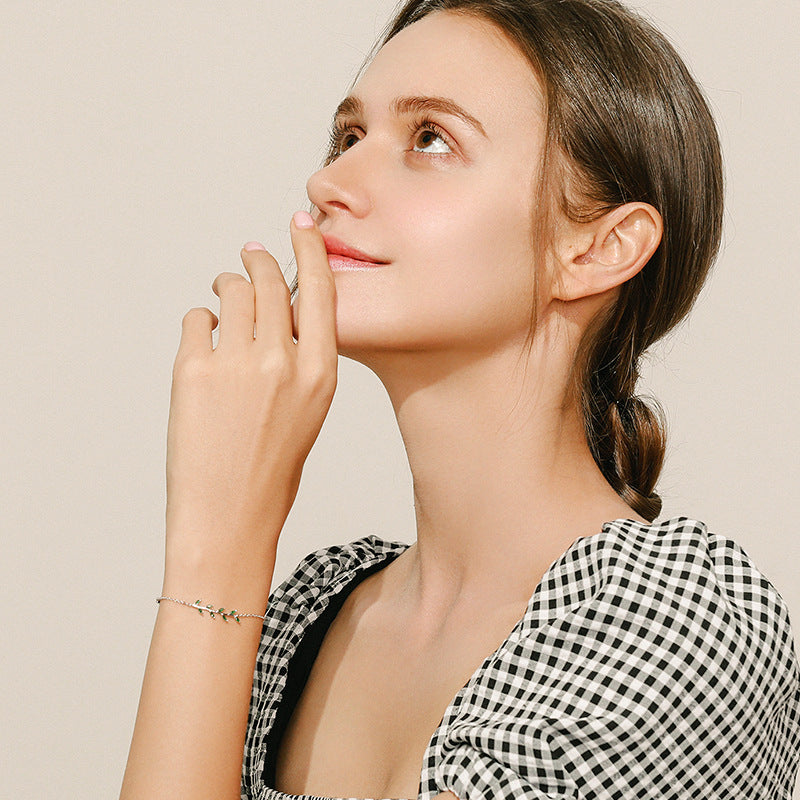 Everyday Genie Sterling Silver Green Leaf Bracelet with Zircon Gem